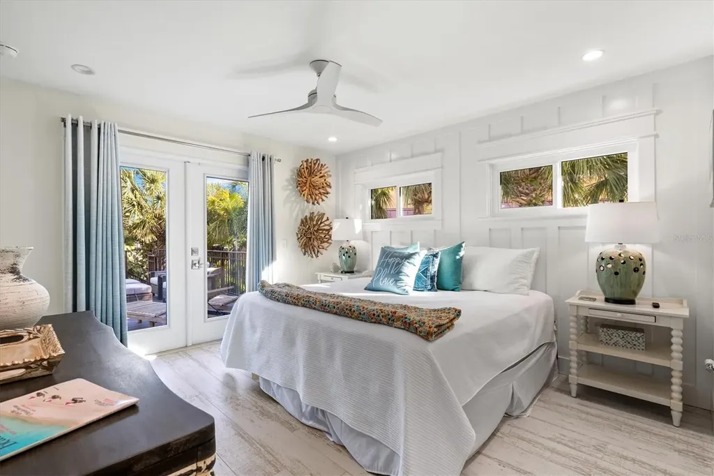 506 58th Street Holmes Beach FL 34217