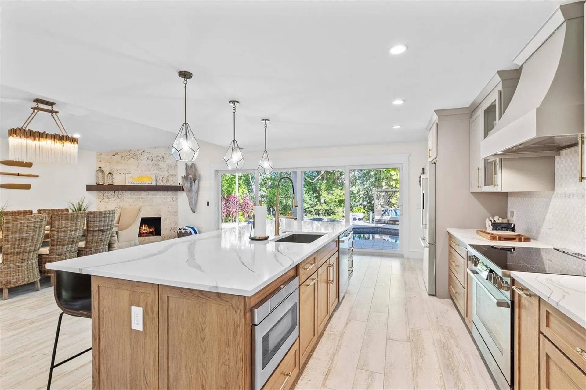 506 58th Street Holmes Beach FL 34217