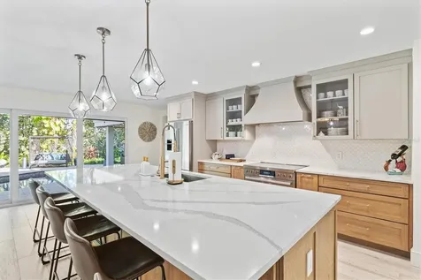 506 58th Street Holmes Beach FL 34217