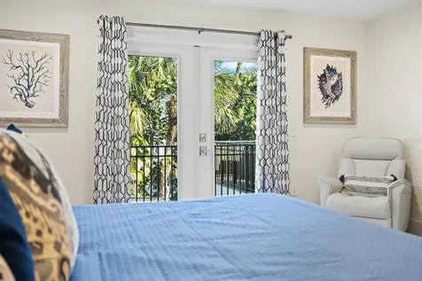506 58th Street Holmes Beach FL 34217