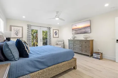 506 58th Street Holmes Beach FL 34217