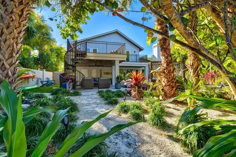 506 58th Street Holmes Beach FL 34217