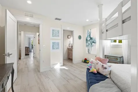 506 58th Street Holmes Beach FL 34217