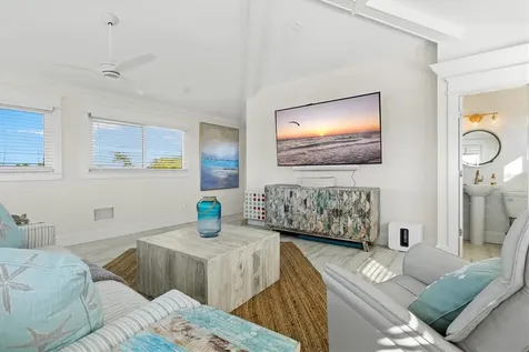 506 58th Street Holmes Beach FL 34217