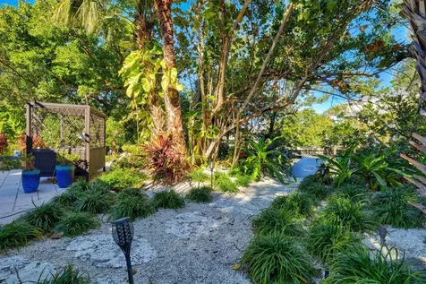 506 58th Street Holmes Beach FL 34217