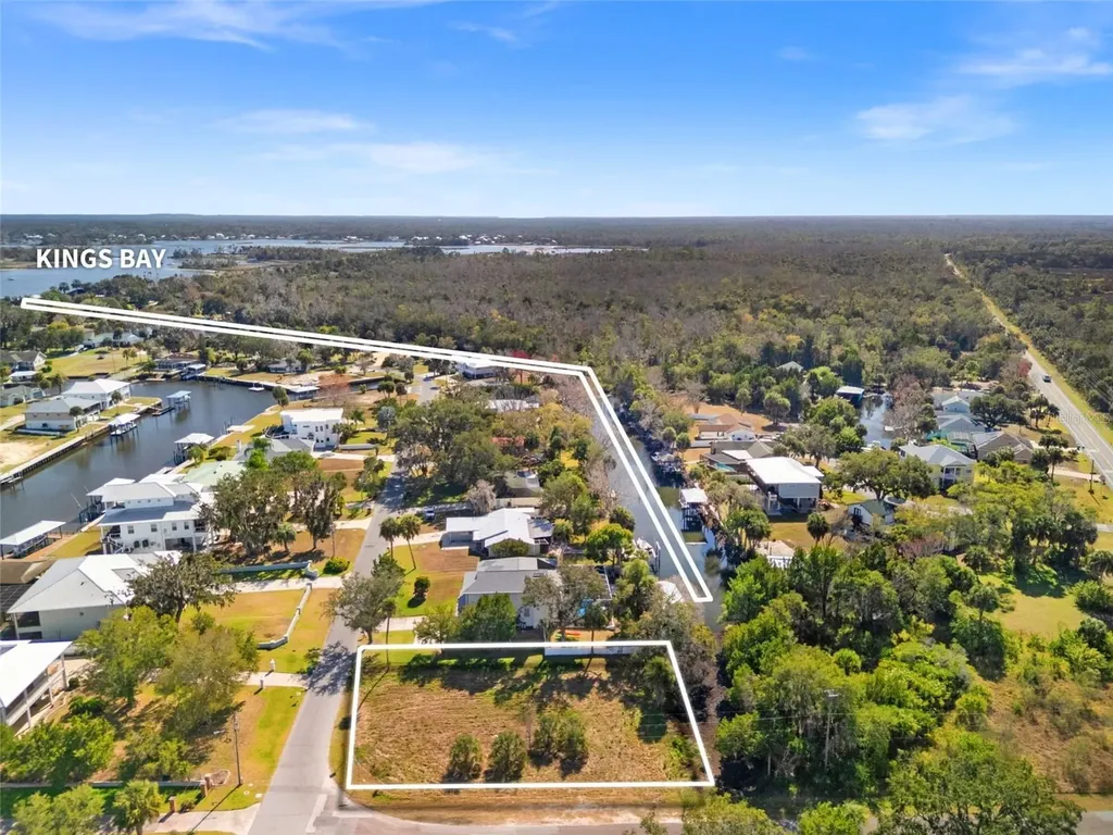 2262 N Watersedge Drive Crystal River FL 34429