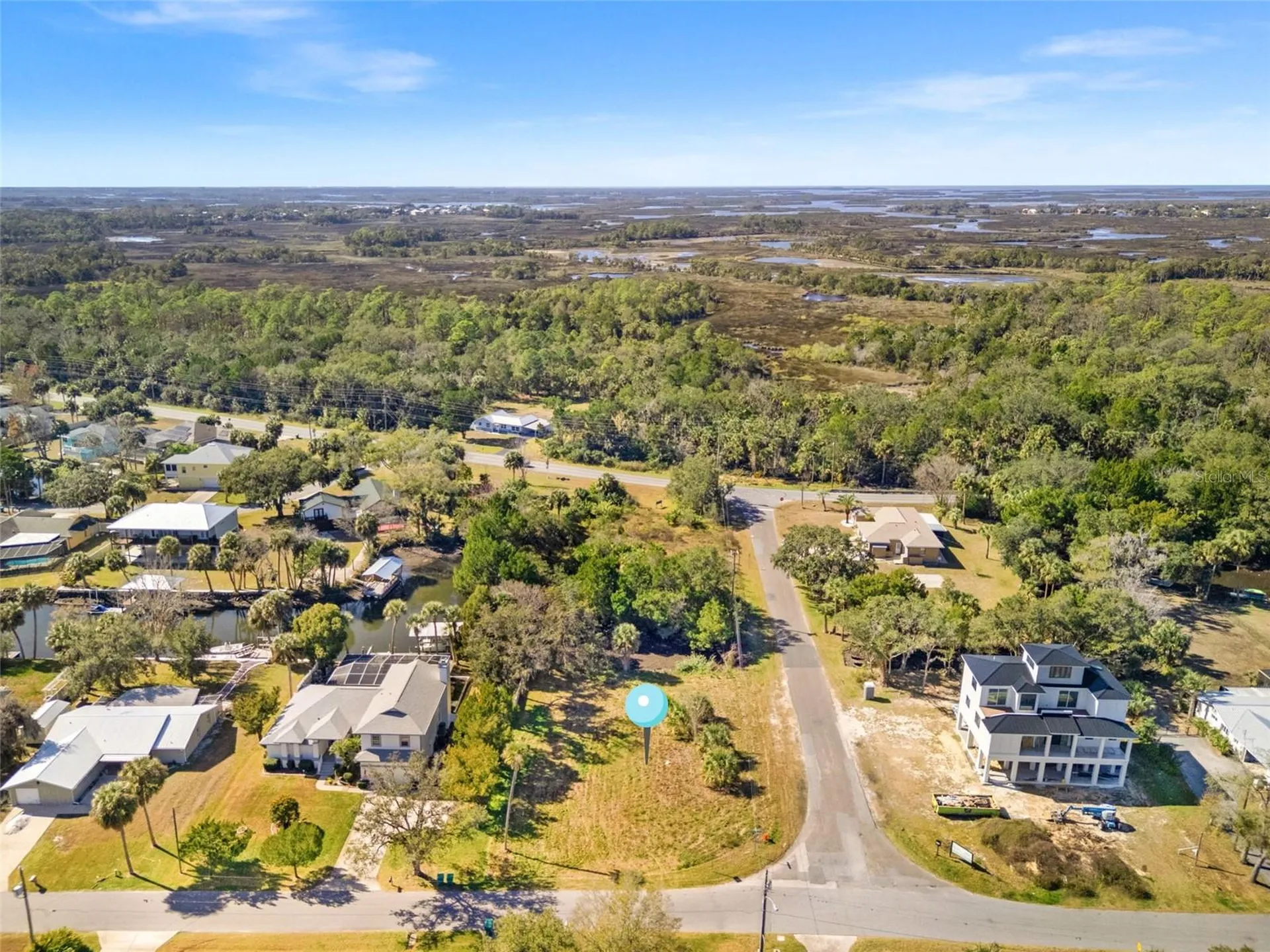 2262 N Watersedge Drive Crystal River FL 34429