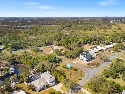 2262 N Watersedge Drive Crystal River FL 34429