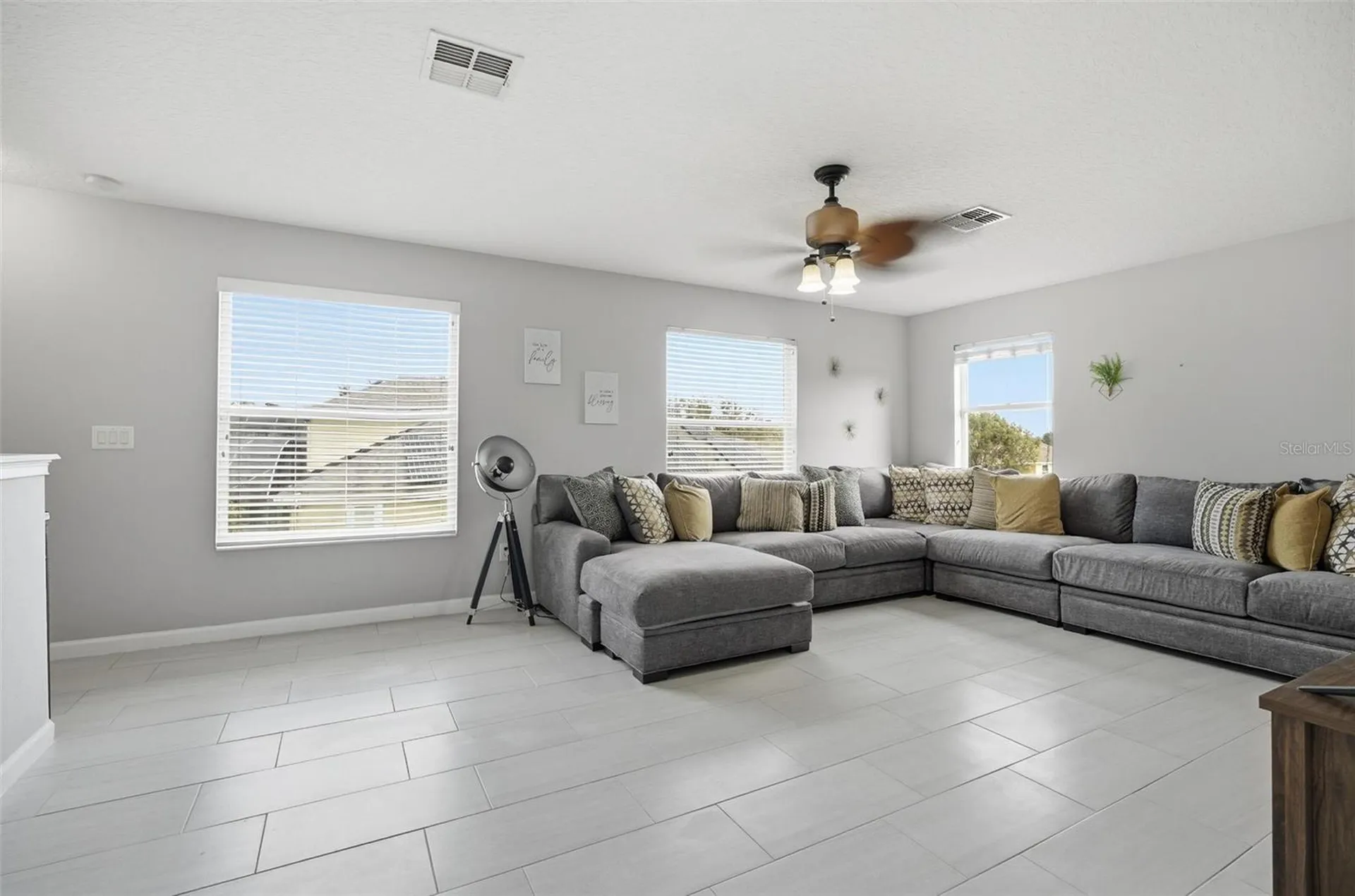 2914 Lee Shore Loop Orlando FL 32820