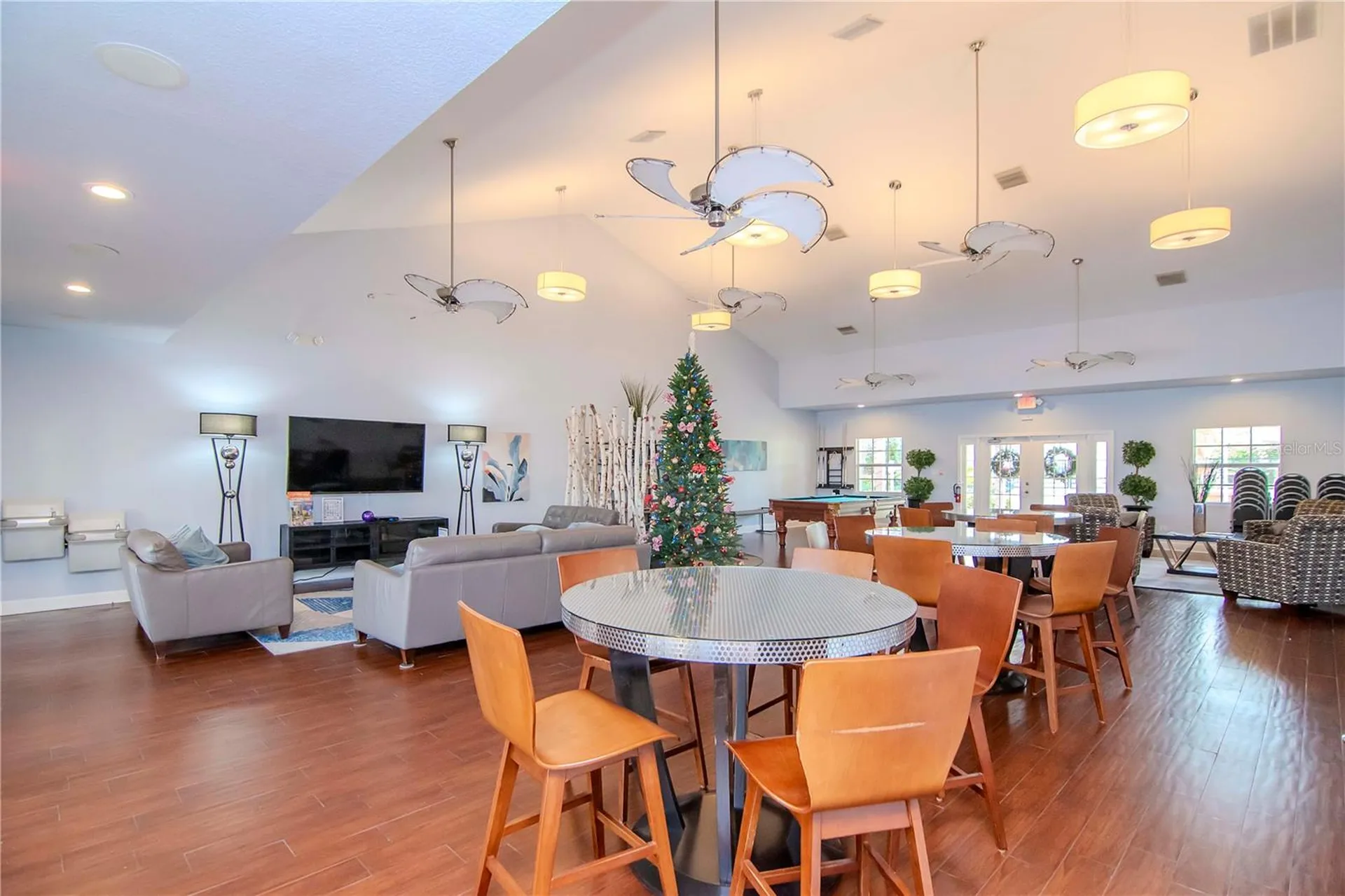 3783 Pompano St Petersburg FL 33705