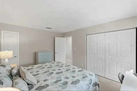3783 Pompano St Petersburg FL 33705