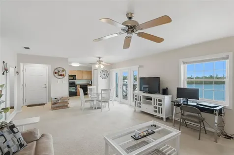 3783 Pompano St Petersburg FL 33705