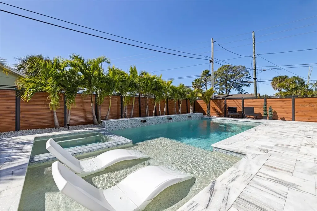 6062 Bayou Grande Boulevard NE St Petersburg FL 33703