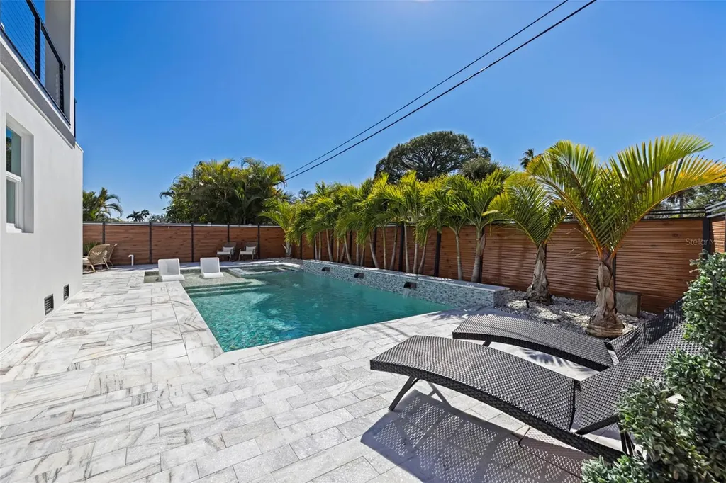 6062 Bayou Grande Boulevard NE St Petersburg FL 33703