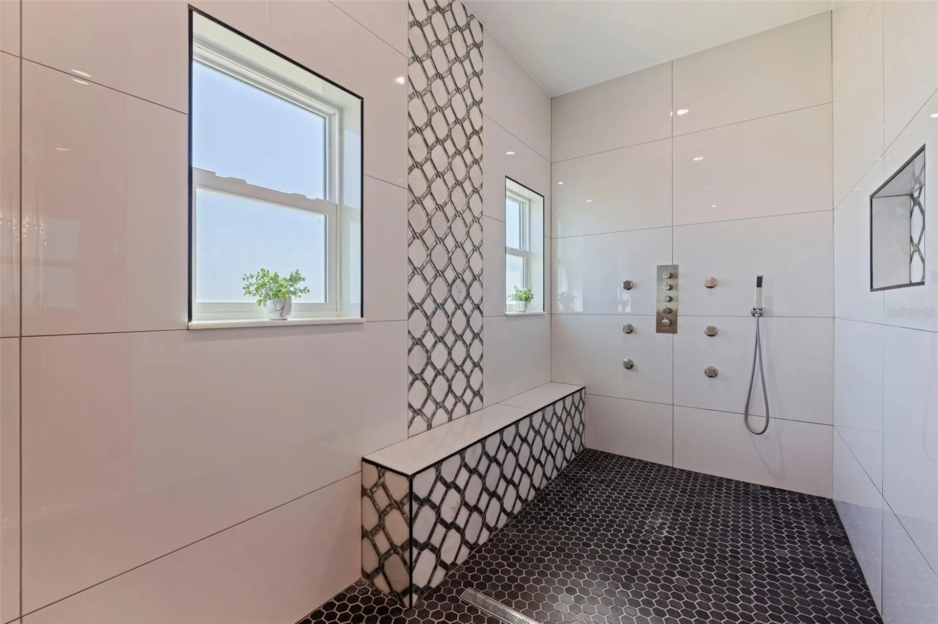 6062 Bayou Grande Boulevard NE St Petersburg FL 33703