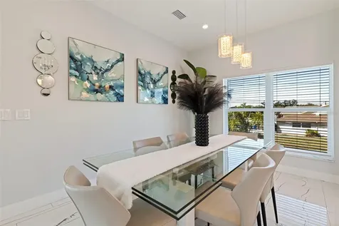 6062 Bayou Grande Boulevard NE St Petersburg FL 33703