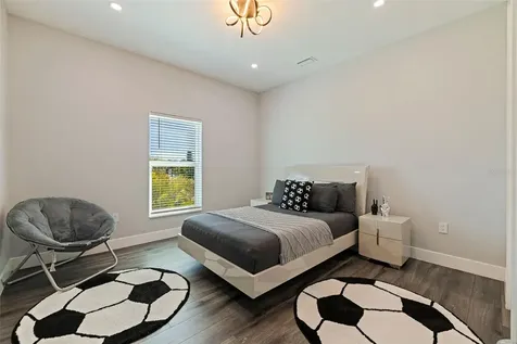 6062 Bayou Grande Boulevard NE St Petersburg FL 33703