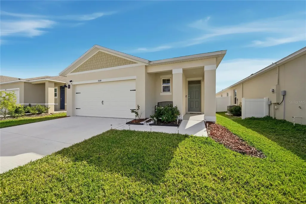 7104 Cattle Egret Drive Harmony FL 34773