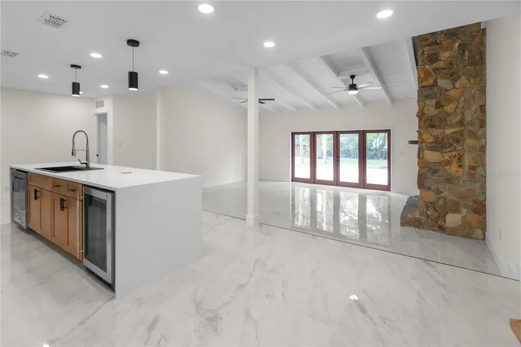 2524 Blue Lake Court Apopka FL 32703
