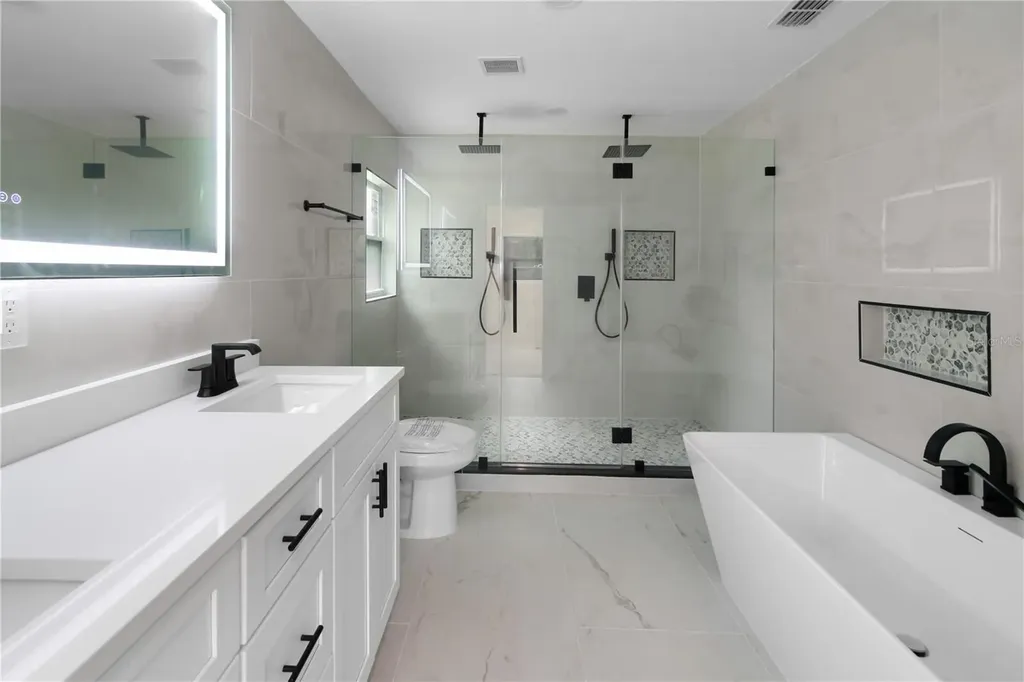 2524 Blue Lake Court Apopka FL 32703