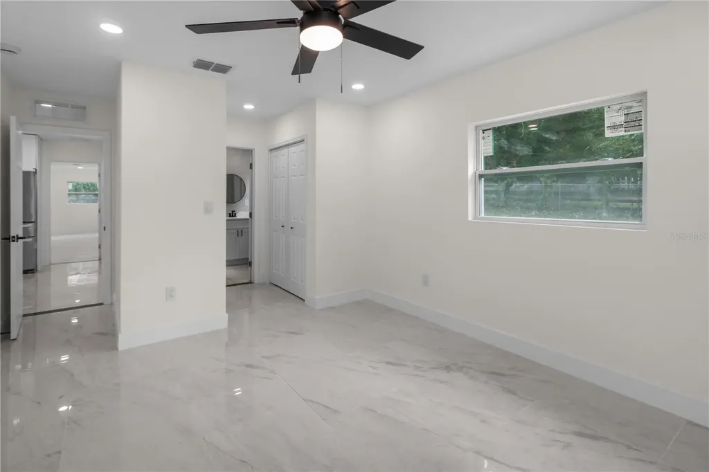 2524 Blue Lake Court Apopka FL 32703