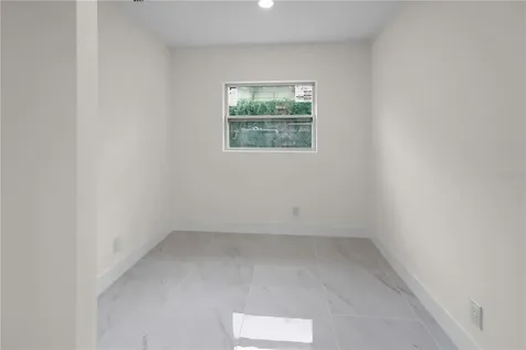 2524 Blue Lake Court Apopka FL 32703