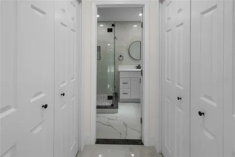 2524 Blue Lake Court Apopka FL 32703