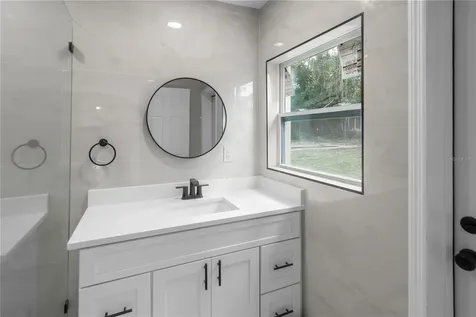 2524 Blue Lake Court Apopka FL 32703