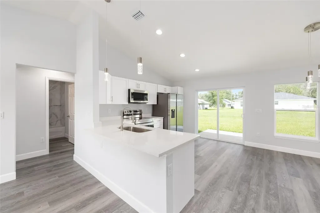 1111 NW Buena Vista Road Dunnellon FL 34431