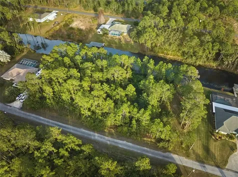 28 And 30 Amaryllis Drive Indian Lake Estates FL 33855