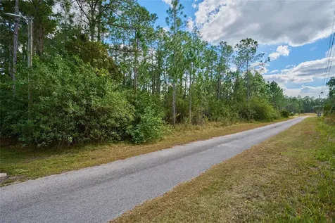 28 And 30 Amaryllis Drive Indian Lake Estates FL 33855