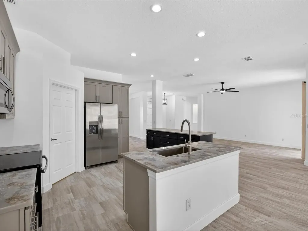 411 Boxwood Drive Davenport FL 33837