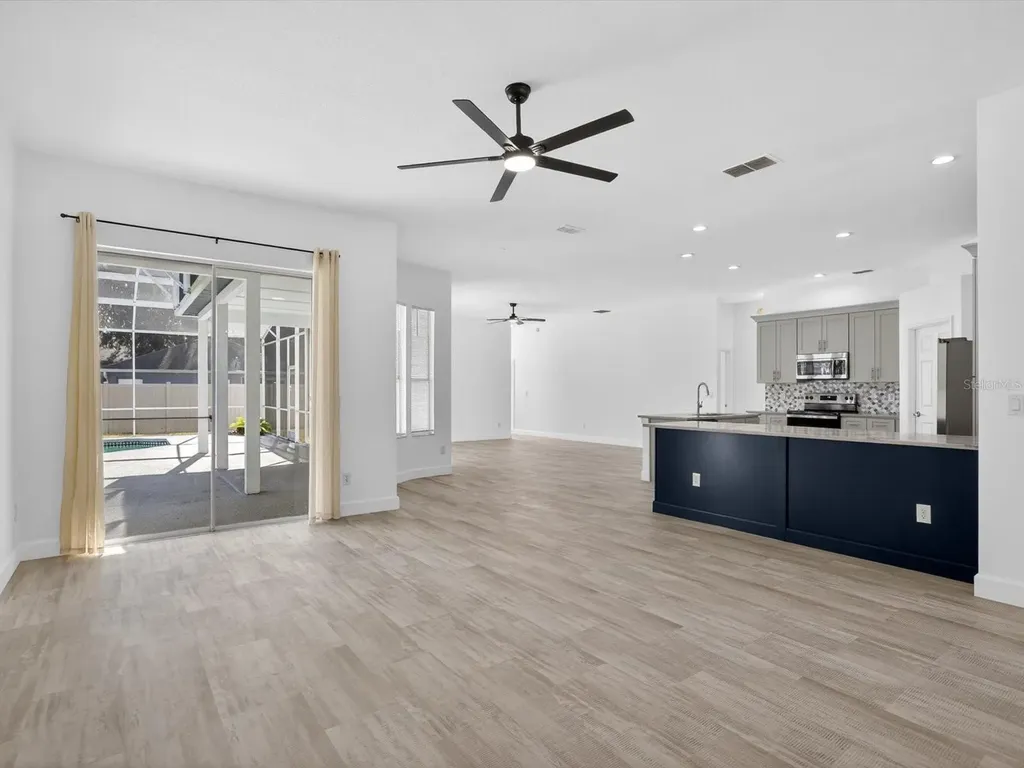 411 Boxwood Drive Davenport FL 33837