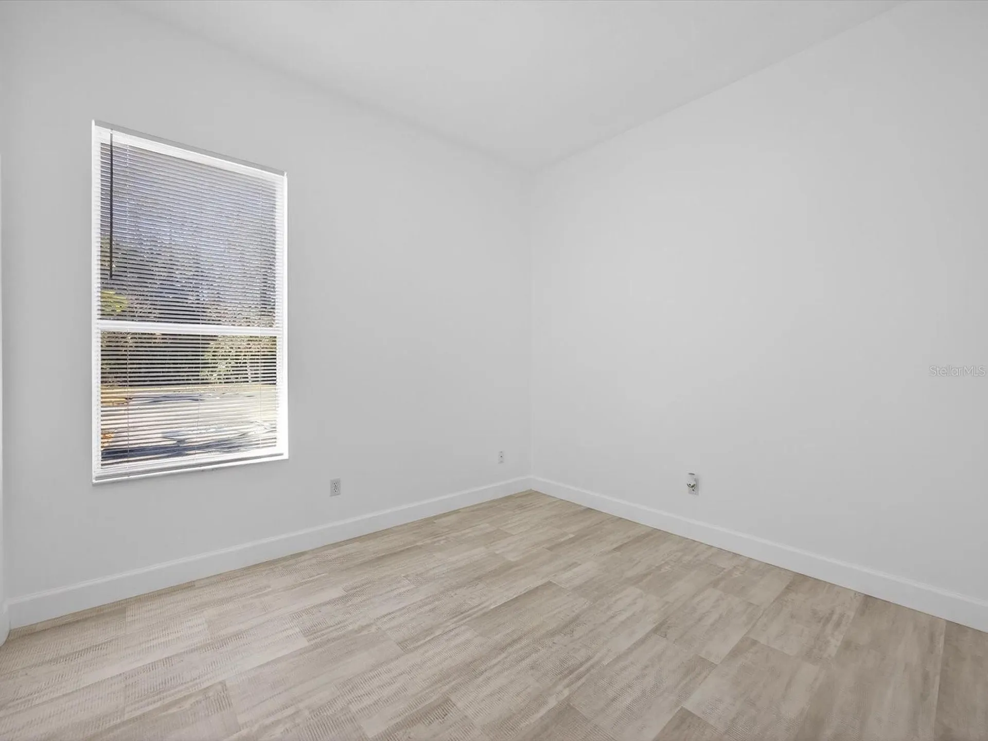 411 Boxwood Drive Davenport FL 33837