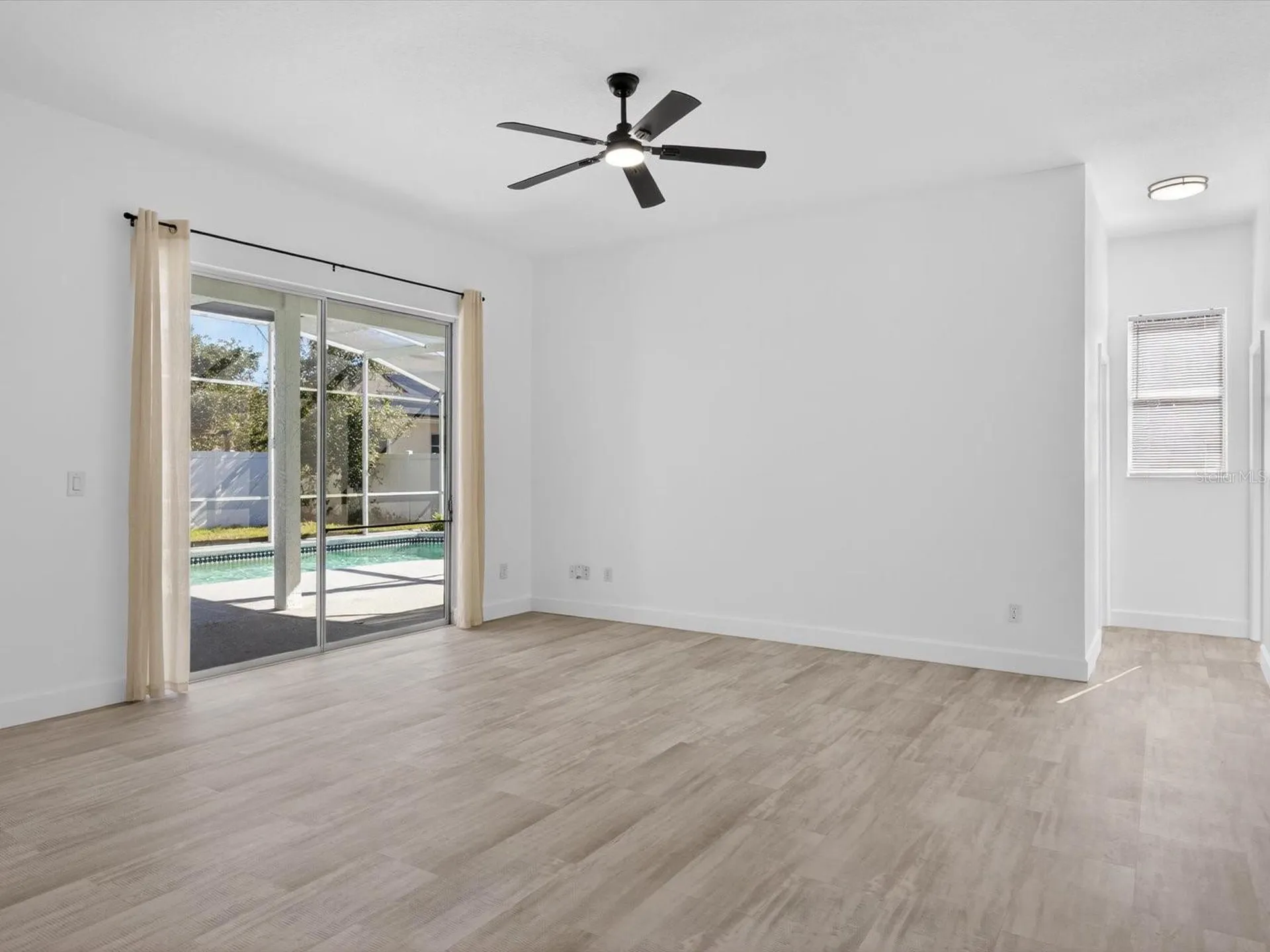 411 Boxwood Drive Davenport FL 33837
