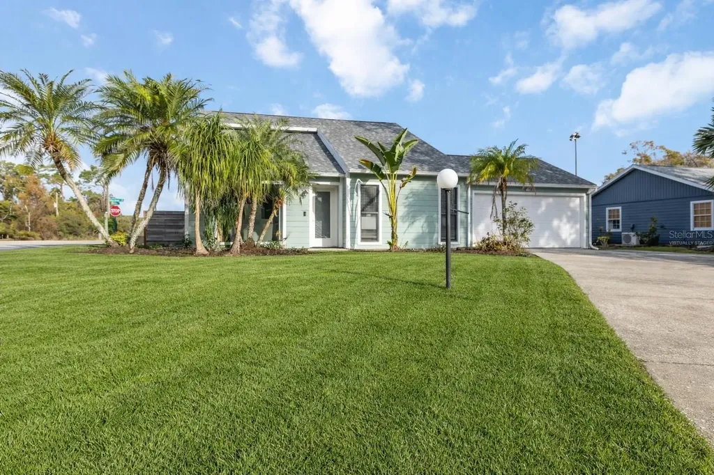 5211 Cedar Hammock Court Sarasota FL 34232