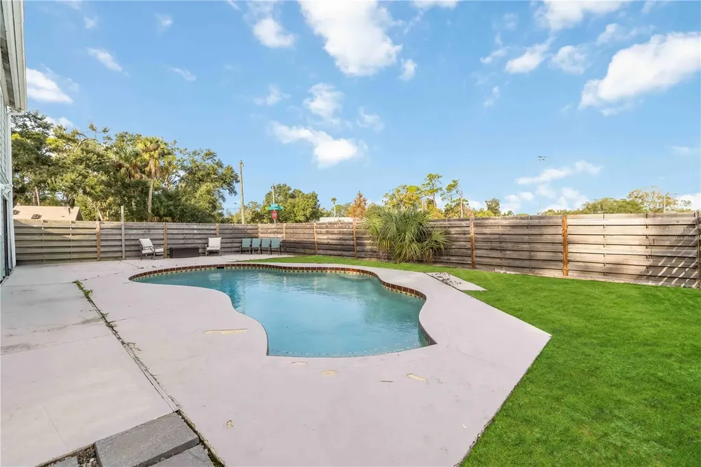 5211 Cedar Hammock Court Sarasota FL 34232