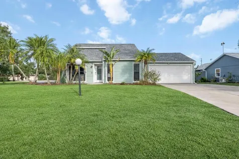 5211 Cedar Hammock Court Sarasota FL 34232