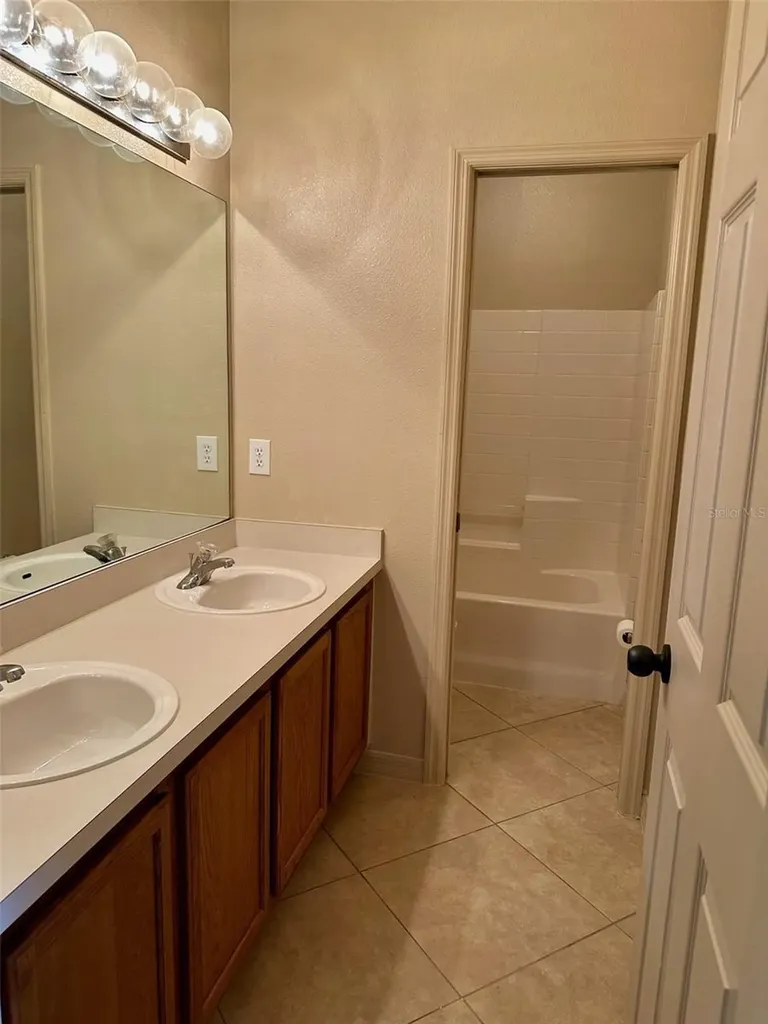 1354 Knollwood Drive Davenport FL 33837