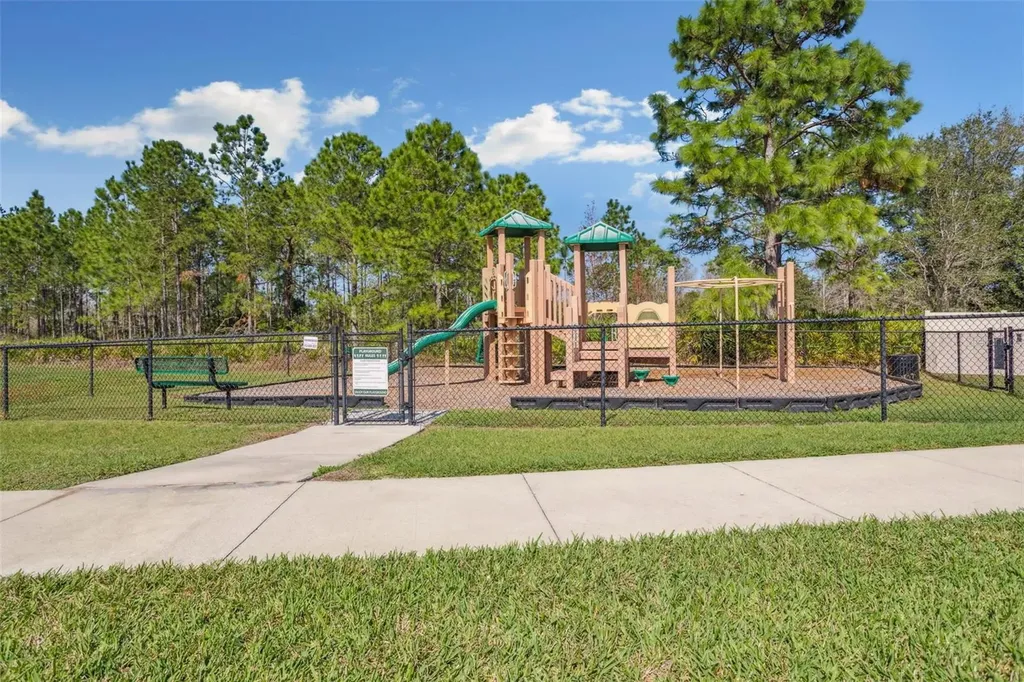 8530 Grand Alberato Road Tampa FL 33647