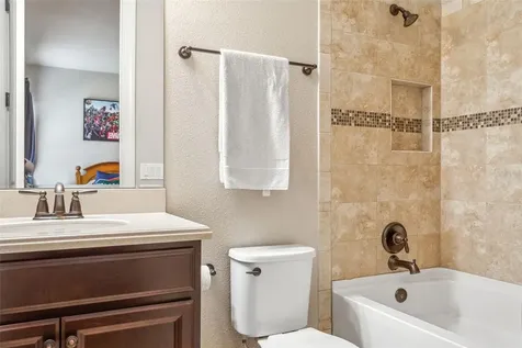 8530 Grand Alberato Road Tampa FL 33647