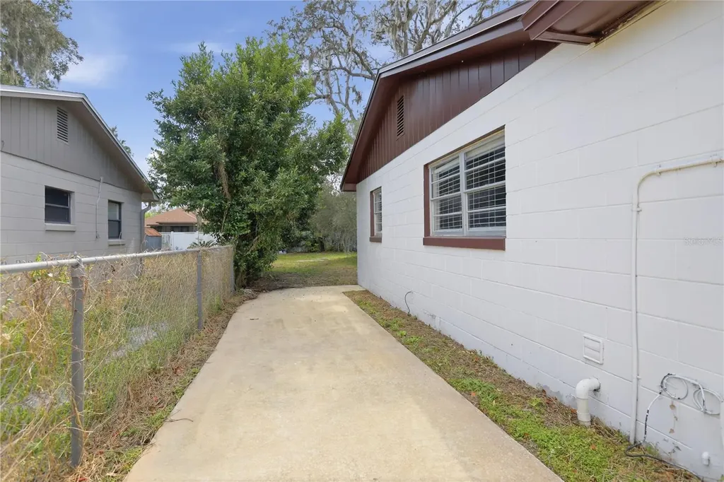 3008 Calumet Drive Orlando FL 32810