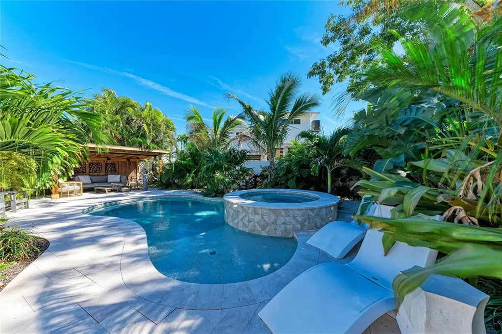 730 Fox Street Longboat Key FL 34228