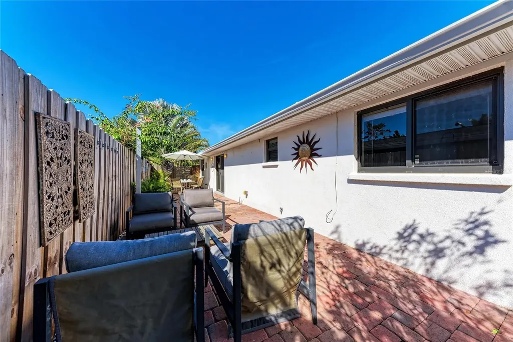 730 Fox Street Longboat Key FL 34228