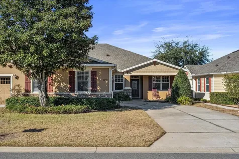 22019 Belgian Court Mount Dora FL 32757