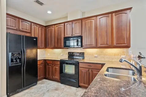 22019 Belgian Court Mount Dora FL 32757