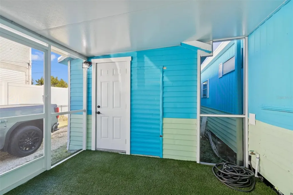 7091 Westwind Street Weeki Wachee FL 34607