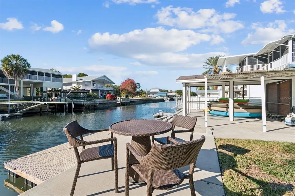 7091 Westwind Street Weeki Wachee FL 34607