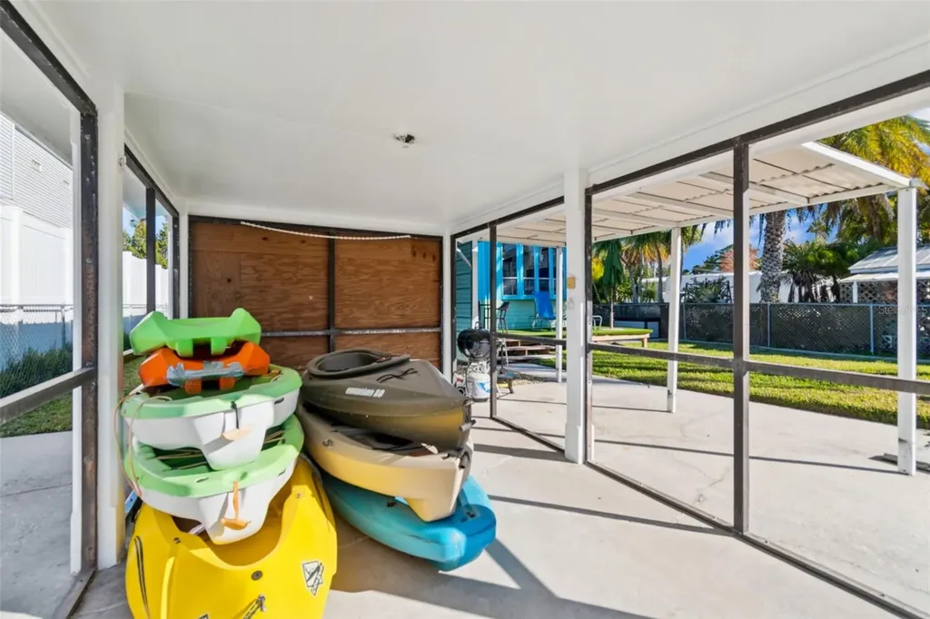 7091 Westwind Street Weeki Wachee FL 34607