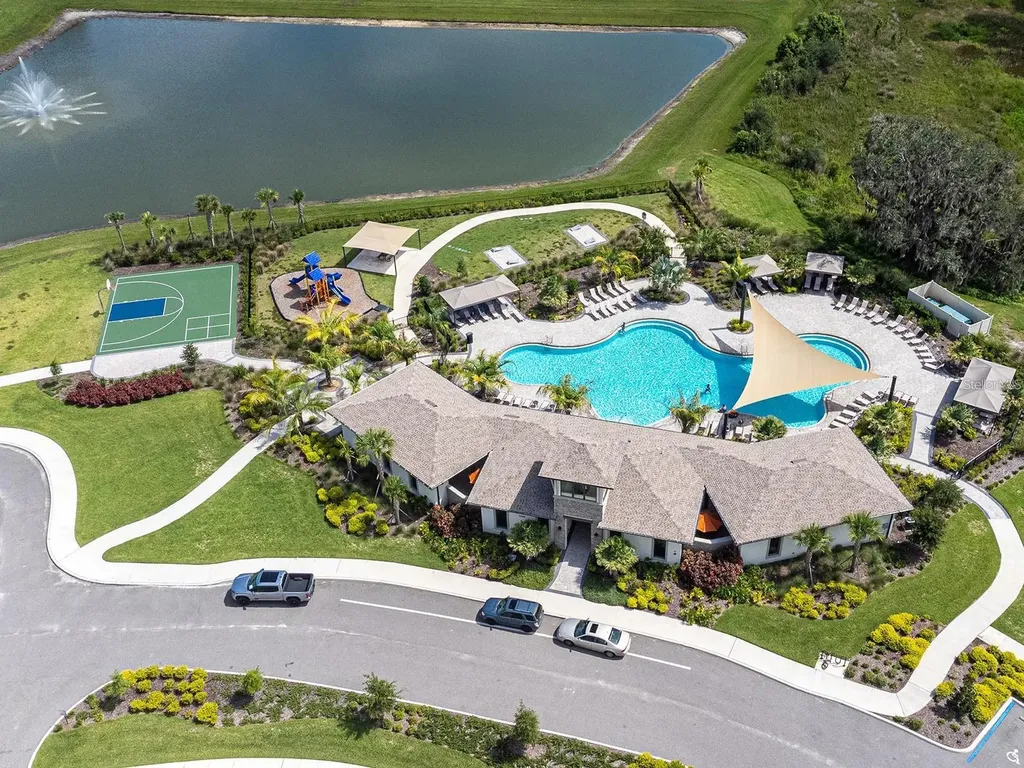 2910 Boxwood Grove Row Wesley Chapel FL 33543